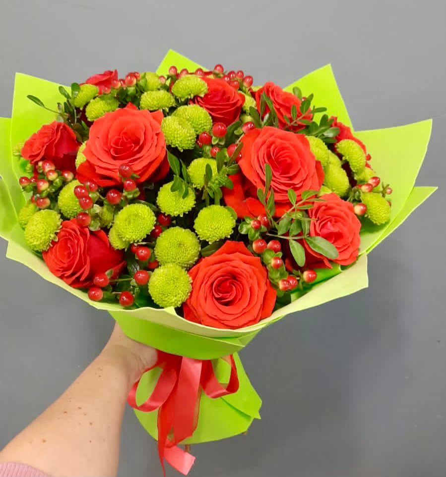 Букет цветов из: Хризантемы и Розы в Черемисиново