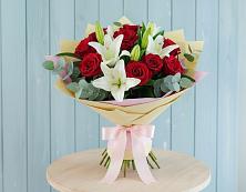 Букет цветов из:  Лилии и Розы в Черемисиново