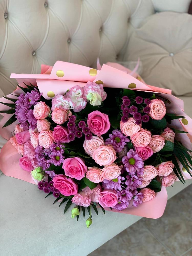 Букет цветов из: Хризантемы, Розы и Лизиантусы в Черемисиново