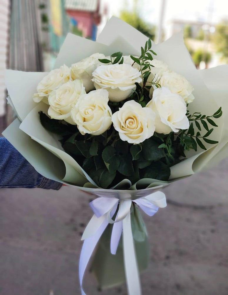 Букет Белые розы Проуд в Черемисиново