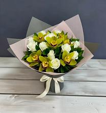 Букет цветов из:  Орхидеи и Розы в Черемисиново