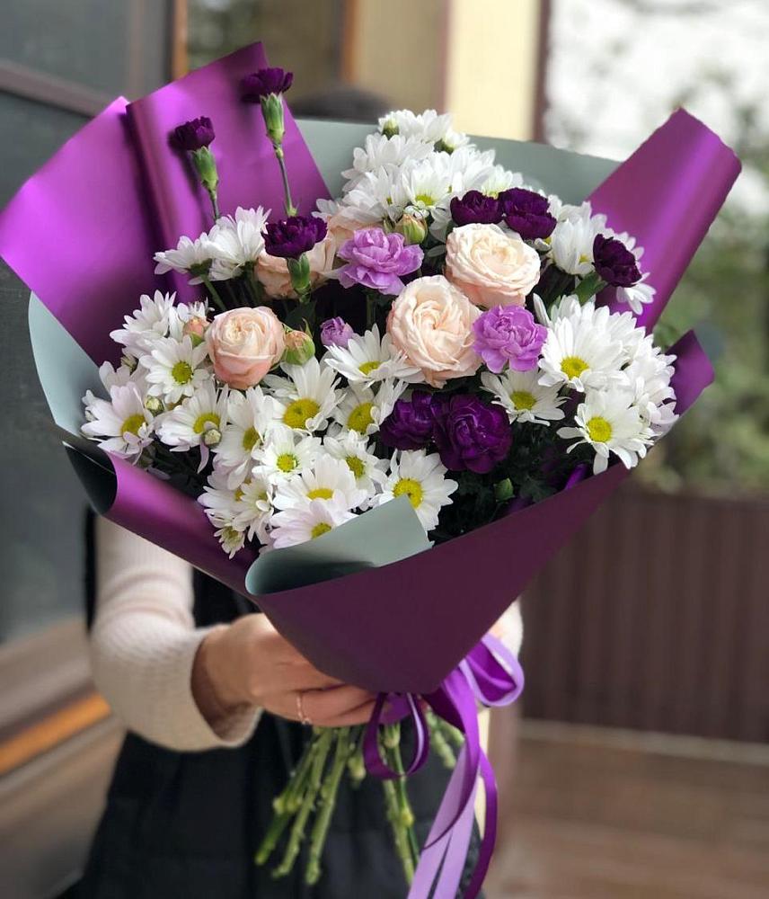 Букет цветов из: Хризантемы, Гвоздики и Розы в Черемисиново