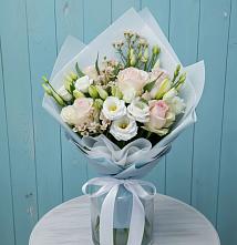 Букет цветов из:  Розы и Лизиантусы #REPLACE_PRED# Черемисиново