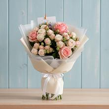 Букет цветов из:  Розы #REPLACE_PRED# Черемисиново